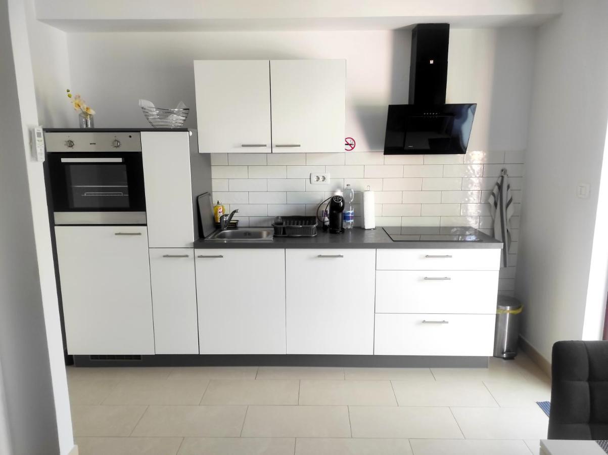 Apartment Jacky 로비니 외부 사진
